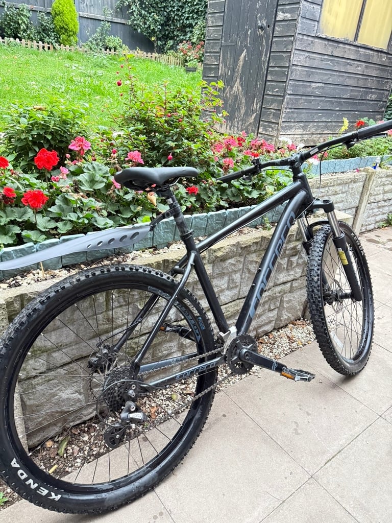 Carrera Hellcat Bike 29 Inch Wheels 18 inch frame