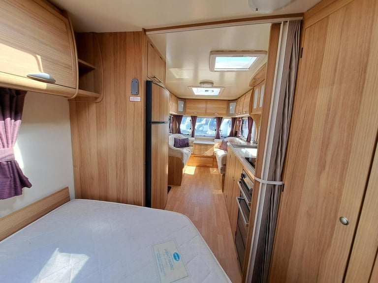 2012 Bailey Unicorn Barcelona