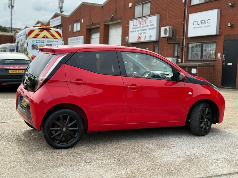 2017 Toyota AYGO 1.0 VVT-i x-style Euro 6 5dr HATCHBACK Petrol Manual