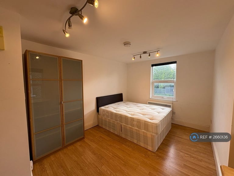 Studio flat in London, London, N19 (#2660136)