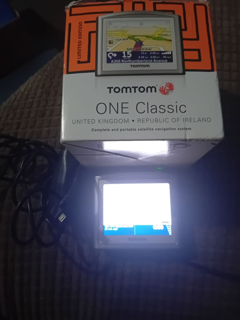 image for Tomtom sat nav