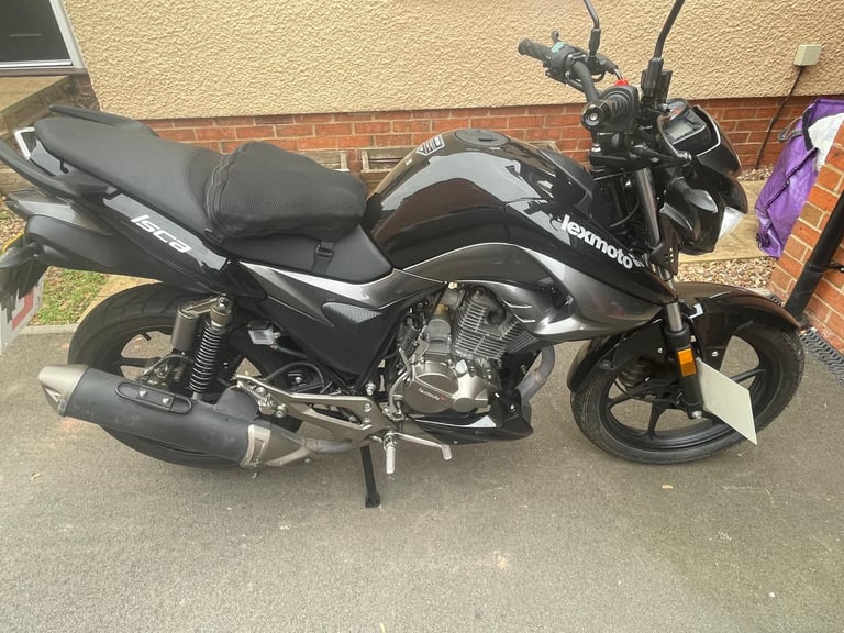 Lexmoto, ISCA, 2024, 124 (cc)