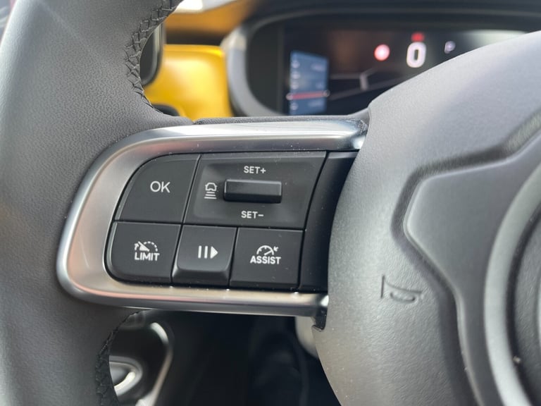2023 Jeep Avenger 115kW First Edition 54kWh 5dr Auto Hatchback Electric Automatic