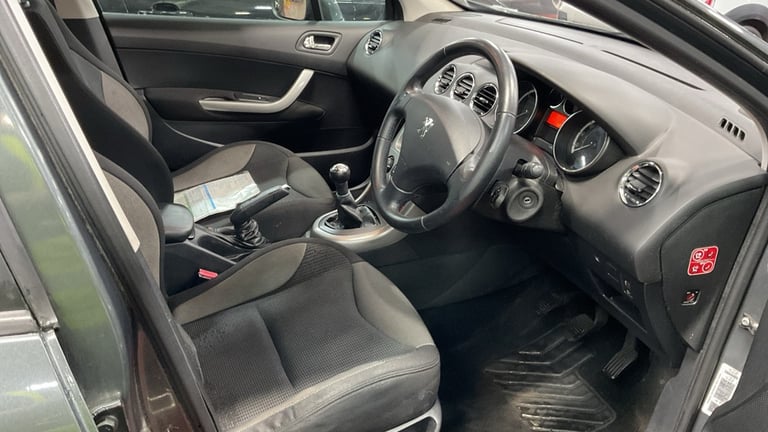 2011 Peugeot 308 1.6 HDi 92 Sport 5dr HATCHBACK Diesel Manual