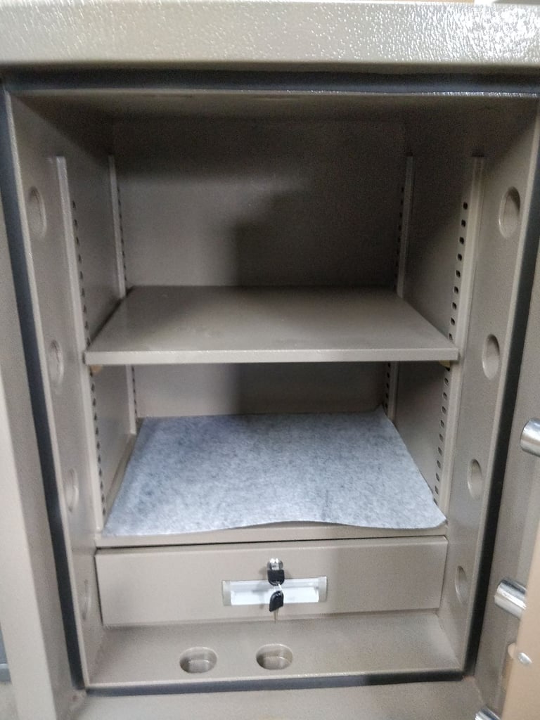 FireProof Safe 2 hour rated 850mm high