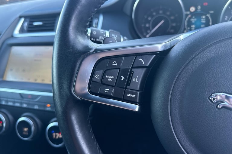  Jaguar E Pace 2.0 P250 R Dynamic S Suv 5dr Petrol Auto Awd Euro 6 s/s 249 Ps