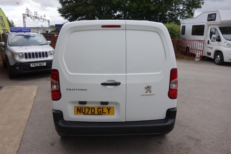 Peugeot Partner 1000 1.5 BlueHDi 100 Professional Van DIESEL MANUAL 2020/70
