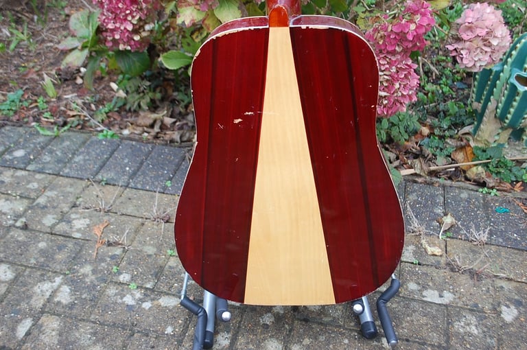 NEW FUJI YAMA ACOUSTIC GUITAR