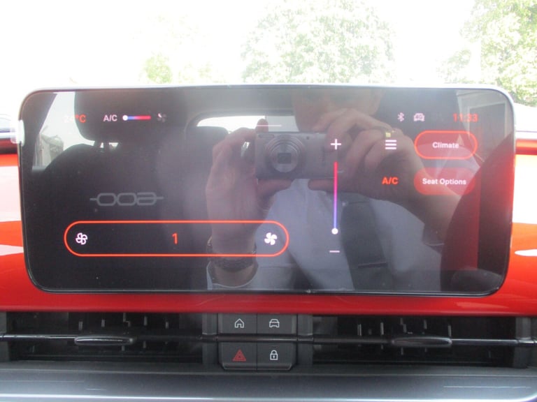 2025 Fiat 600 1.2 MHEV SUV 5dr Petrol Hybrid e-DCT Euro 6 (s/s) (100 ps) HATCHBACK Petrol/Electri...