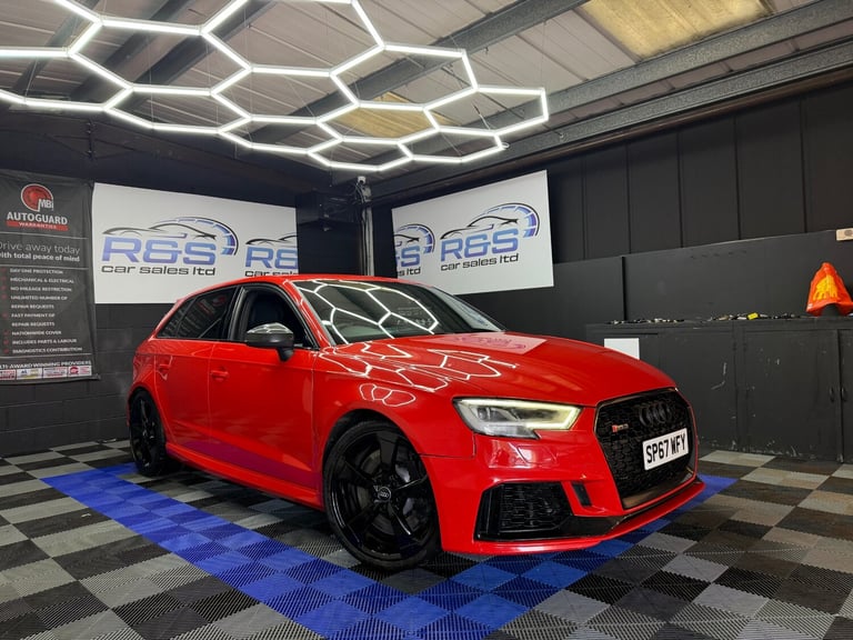 image for 2017 Audi RS3 2.5 TFSI RS 3 Quattro 5dr S Tronic HATCHBACK Petrol Automatic