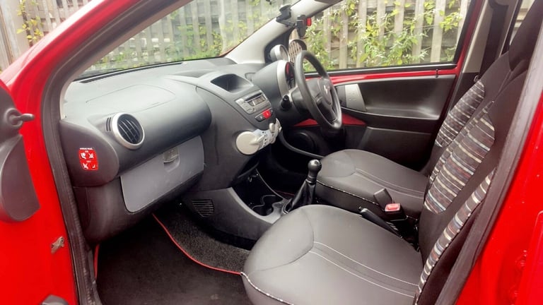 2013 Citroen C1 1.0i VTR 5dr HATCHBACK Petrol Manual