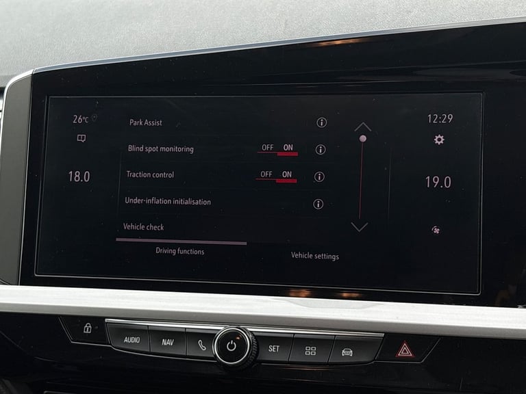  Vauxhall Grandland 1.2 Turbo Elite Suv 5dr Petrol Manual Euro 6 s/s 130 Ps