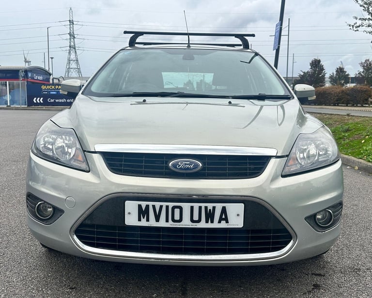 2010 Ford Focus 1.6 Titanium 5dr HATCHBACK Petrol Automatic