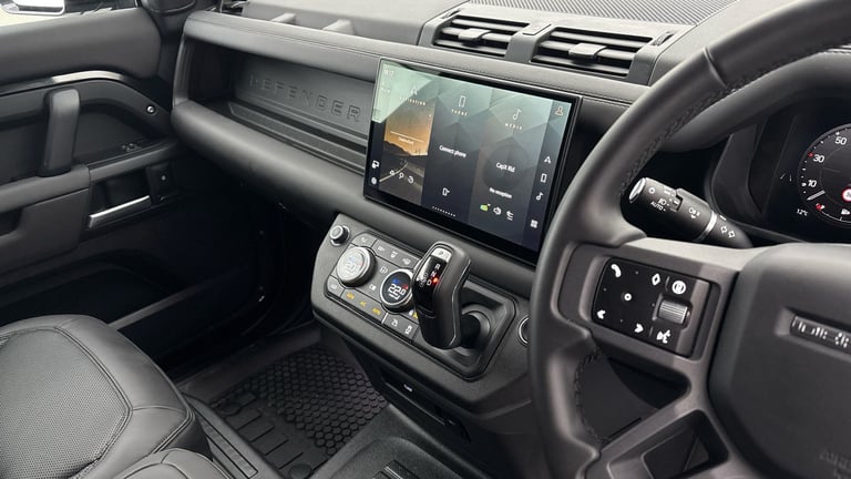 2025 Land Rover Defender 110 3.0 D250 MHEV X-Dynamic SE Hard Top SUV 5dr Diesel Auto 4WD MWB Euro...