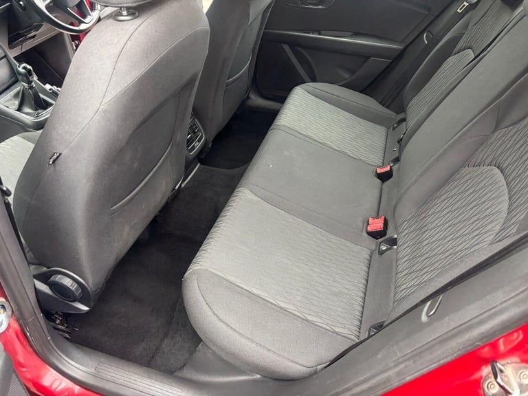 2013 SEAT Leon 1.6 TDI CR SE Euro 5 (s/s) 5dr HATCHBACK Diesel Manual