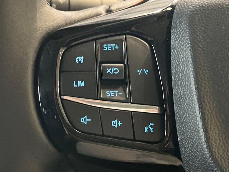 2025 Ford Transit Custom Transit Custom DCiV Trail 320 L1 2.0L EcoBlue 136PS FWD 6 Speed Manual D...