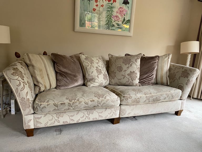 Large seater for Sale Sofas, Couches Armchairs Gumtree