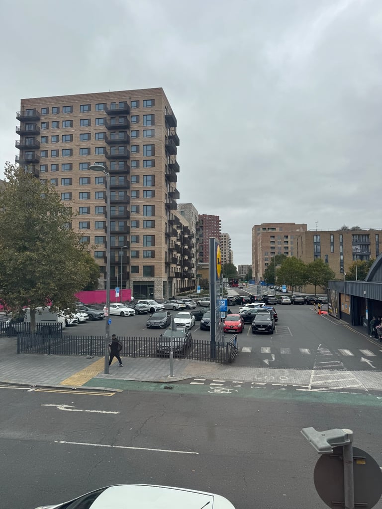 2 bedroom flat available in barking 