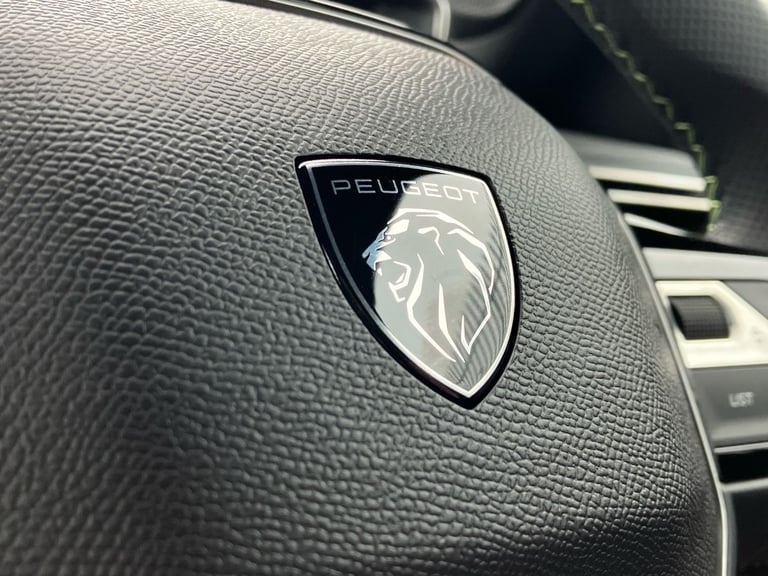 2025 Peugeot 2008 1.2 Hybrid 145 GT 5dr e-DSC6 Estate Automatic