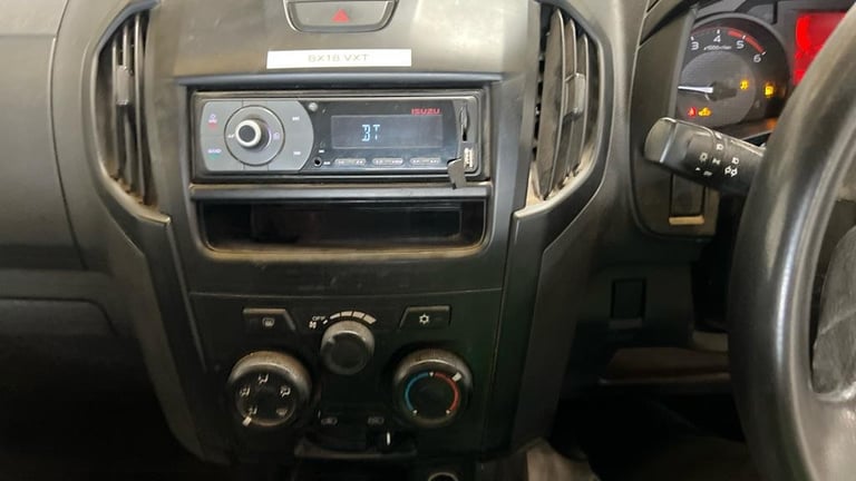 Isuzu D-Max TD 164 UTILITY 4WD EXTENDED CAB