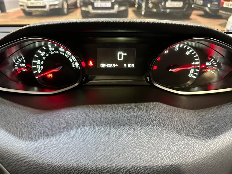 2015 Peugeot 308 2.0 BlueHDi Allure Euro 6 (s/s) 5dr HATCHBACK Diesel Manual
