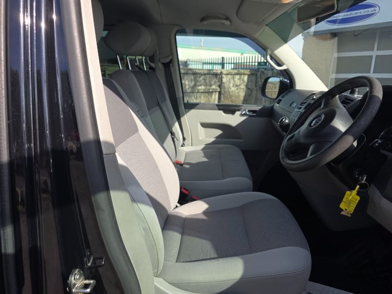  Volkswagen Caravelle 2.0 TDI 140PS SE Minibus Diesel