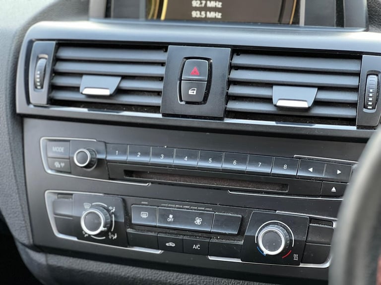 2014 BMW 1 Series 2.0 120d Sport Euro 5 (s/s) 3dr HATCHBACK Diesel Manual