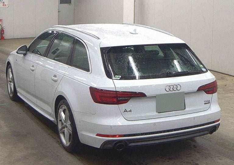 2019 Audi A4 Avant 2.0 TFSI S line Estate 5dr Petrol S Tronic quattro Euro 6 (s/s) (252 ps) Estat...