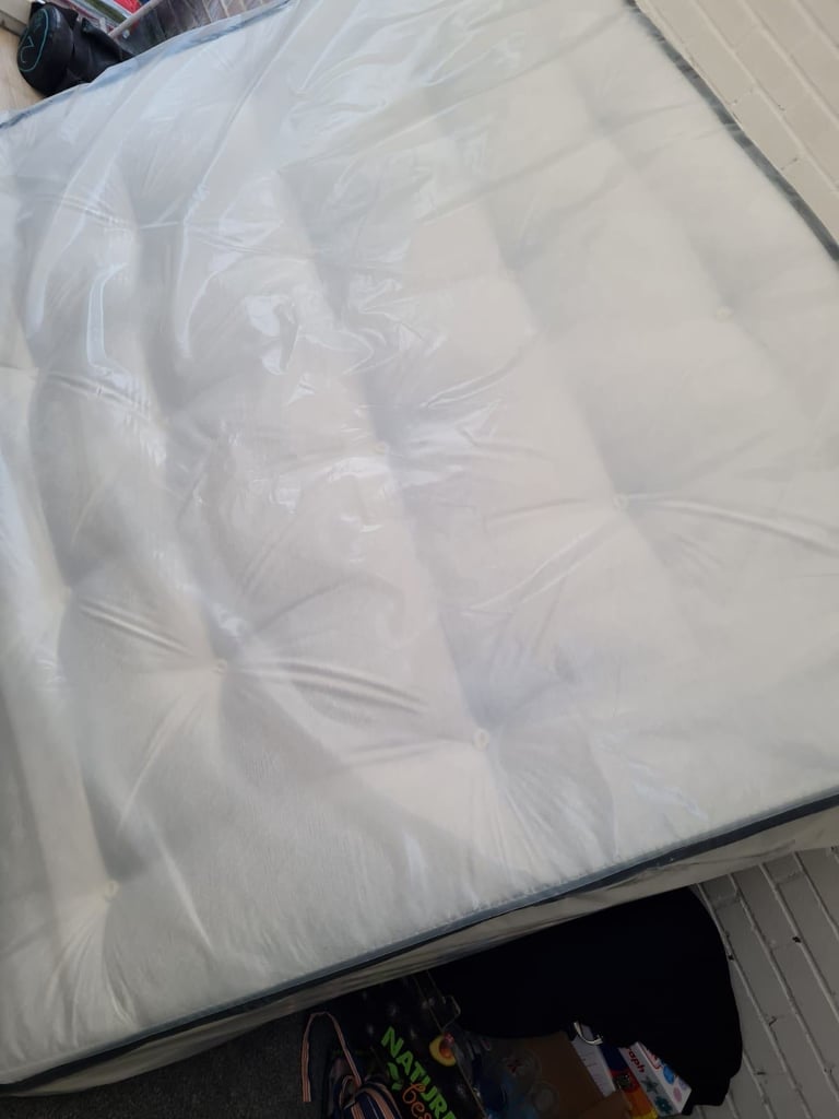 image for Brand New Kingsize Mattress 