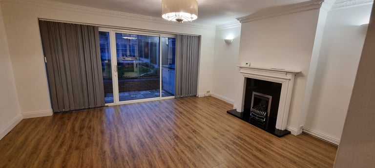 3 Bedrooms House, Very well presented, Great Location