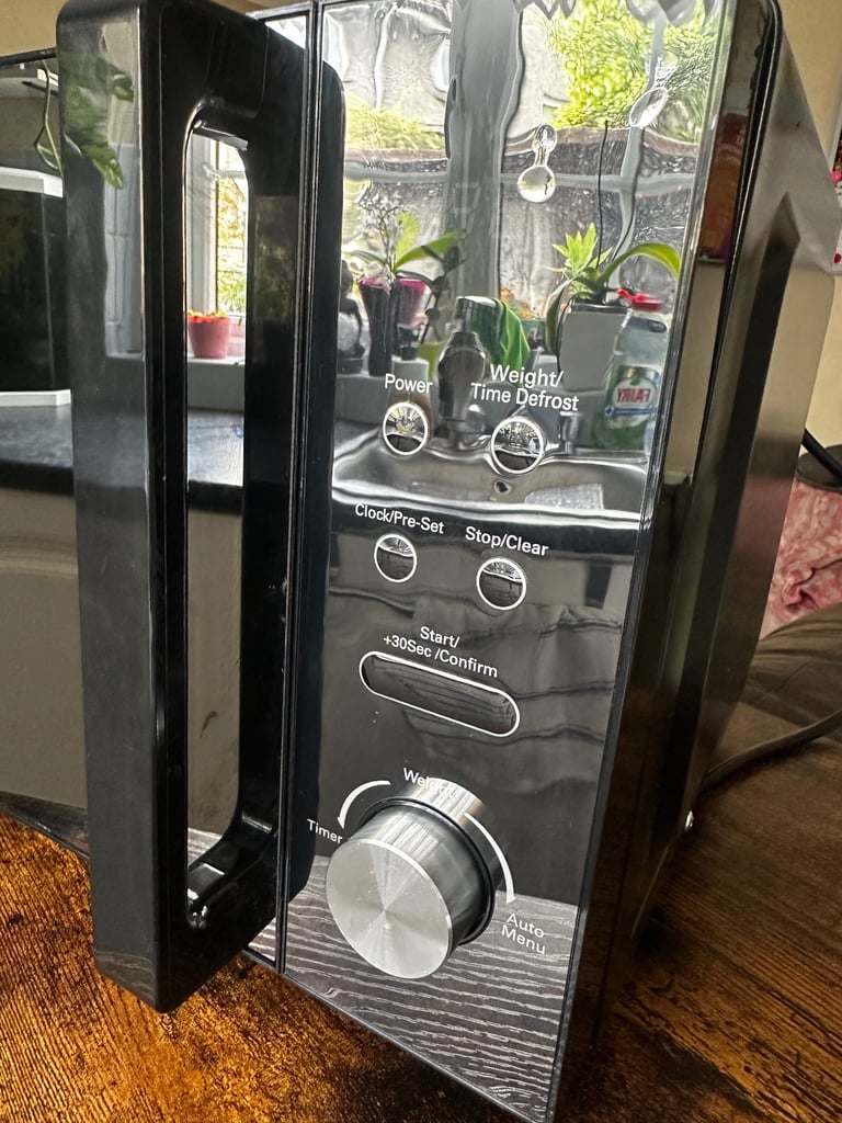 Russel Hobbs Microwave
