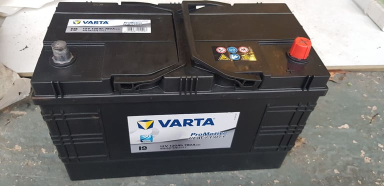image for BATTERH BRAND NEW VARTA 19 HEAVY DUTY 