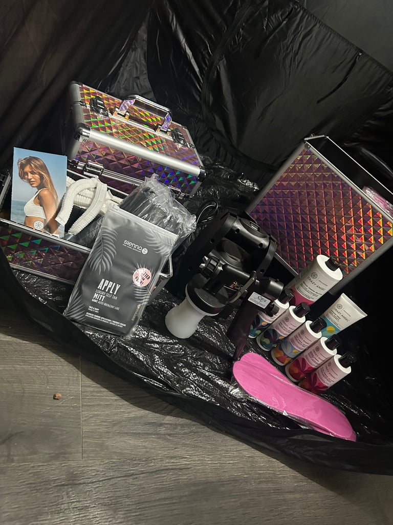 Brand new never used spray tanning equipment