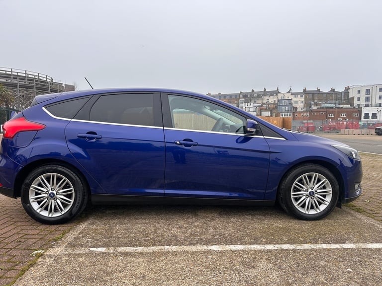 2018 Ford Focus 1.0 EcoBoost 125 Zetec Edition 5dr Auto HATCHBACK Petrol Automatic