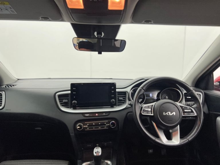 2023 73 KIA CEED 1.5 T-GDI 2 HATCHBACK 5DR PETROL MANUAL EURO 6 (S/S) NON-ADAP (