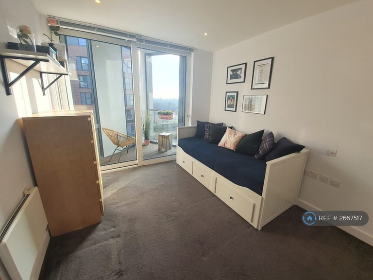 2 bedroom flat in Munday Street, Manchester, M4 (2 bed) (#2667517)