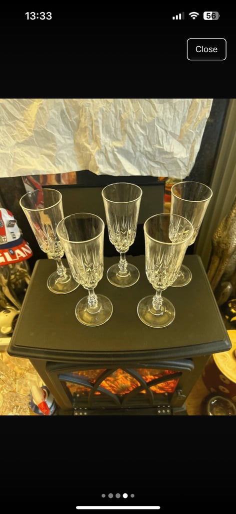 Set of 5 lead crystal champagne flutes