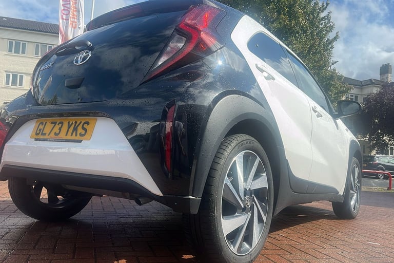  Toyota Aygo X 1.0 Vvt I Edge Hatchback 5dr Petrol X Shift Euro 6 s/s 72 Ps