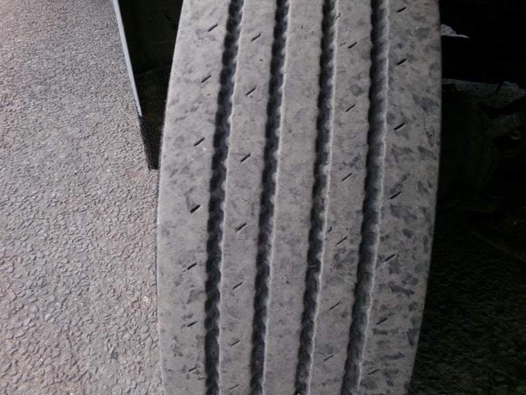 2014 (14) LEYLAND DAF LF 250 ECON TIPPER. 18 TON GVW. TARMAC SPEC BODY. MANUAL