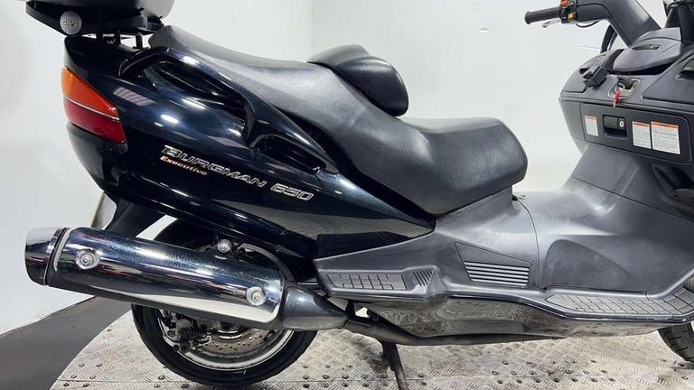 Suzuki Burgman 650 AN 2004 18K NON RUNNING MAXI SCOOTER PROJECT SCOOTER 650CC TW