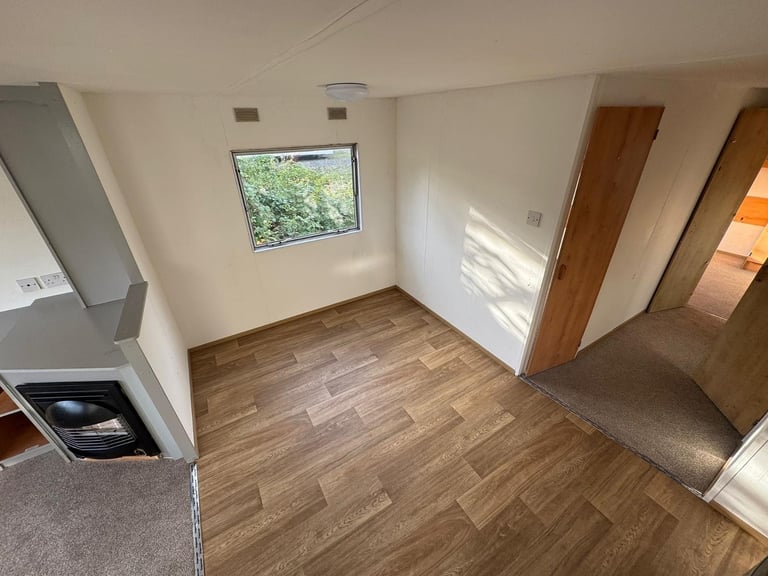 Cheap 35x12ft Static Caravan - New Carpet - Offsite Sale for Own Land, Farms