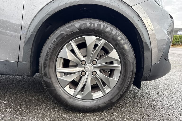 2022 Peugeot 2008 1.2 PureTech Active Premium Euro 6 (s/s) 5dr SUV Manual