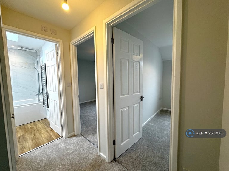 2 bedroom house in Howard Street, Oxford, OX4 (2 bed) (#2616873)