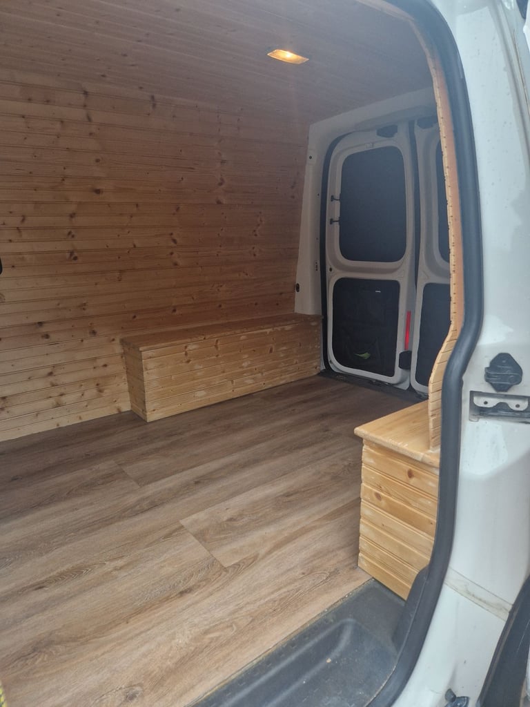 2014 Volkswagen Caddy Van 1.6 TDI Trendline. 103k Miles. 13 Month Mot. Mini Camper Conversion