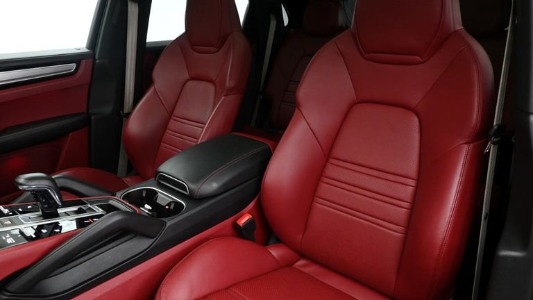 2022 Porsche Cayenne 3.0 V6 E-Hybrid 17.9kWh Platinum Edition TiptronicS 4WD Euro 6 (s/s) 5dr (3 ...