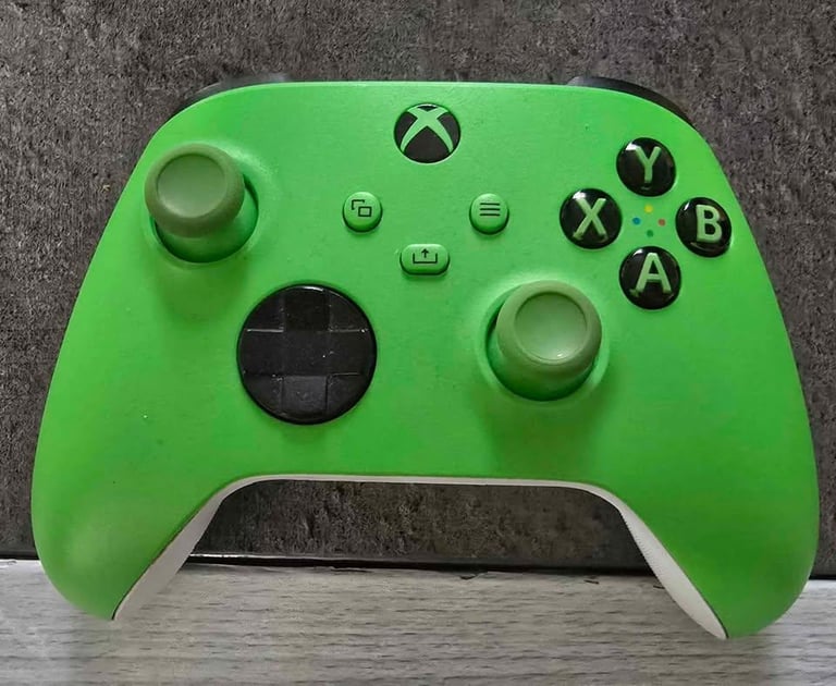 image for Official Xbox Series X/S Controller. Green - Excellent Condition