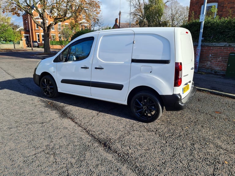 Peugeot, PARTNER, Panel Van, 2017, Manual, 1560 (cc)