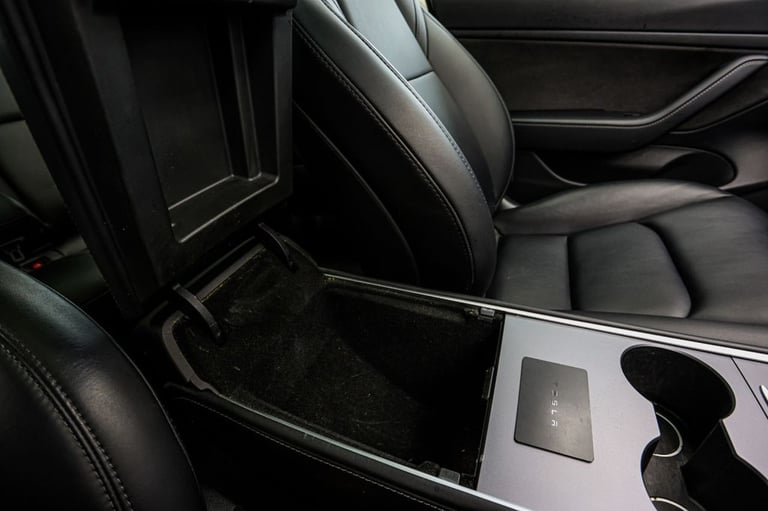 2020 Tesla Model 3 Standard Range Plus Saloon 4dr Electric Auto RWD (241 bhp) Saloon ELECTRIC Aut...