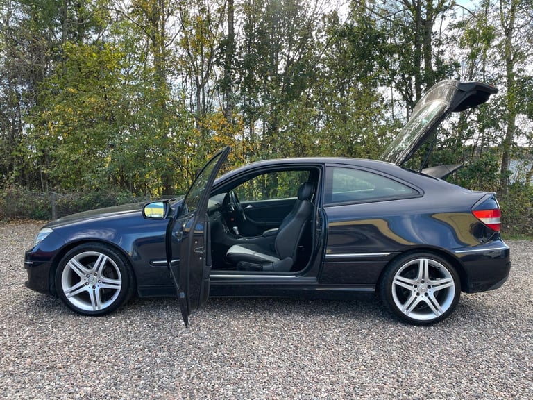 2010 Mercedes-Benz CLC Class 1.8 CLC180K Sport Coupe Auto Euro 4 3dr Hatchback Petrol Automatic