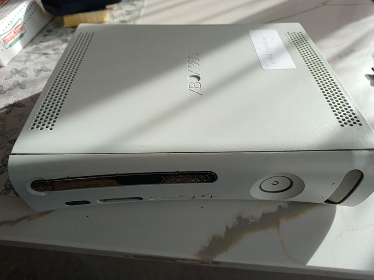 XBOX GAMES CONSOLE 